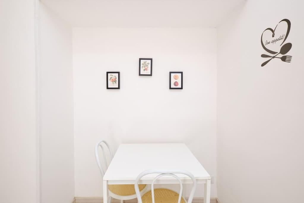 Tuscolana Blu - Grazioso Monolocale Apartment Rom