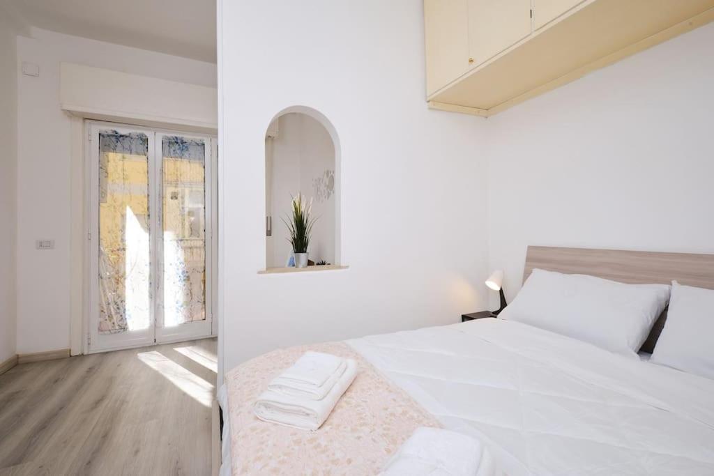 Appartamento Tuscolana Blu - Grazioso Monolocale