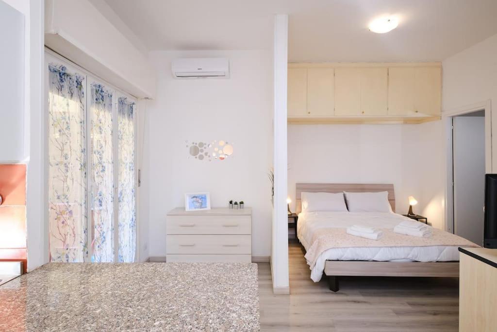 Tuscolana Blu - Grazioso Monolocale Apartment